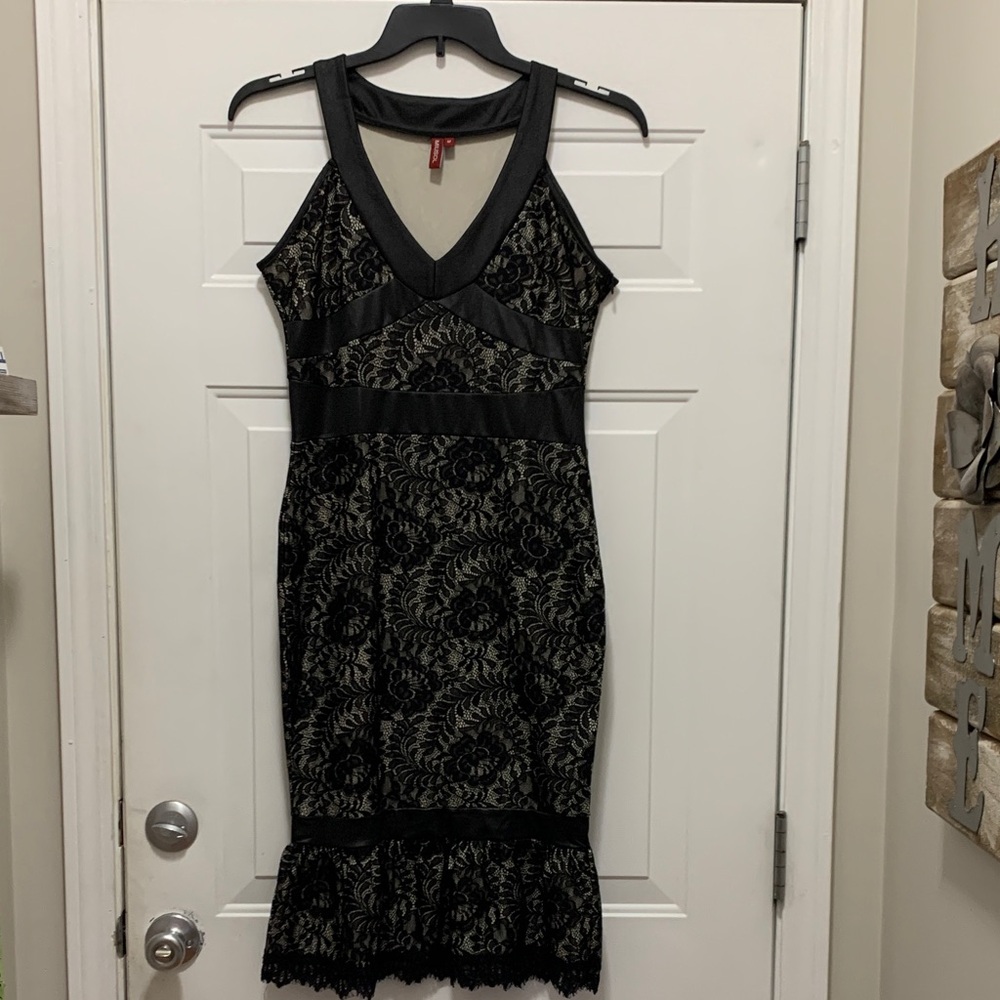 3/$15 Miusol Black Lace Over Beige Lining Midi Dress Size Medium